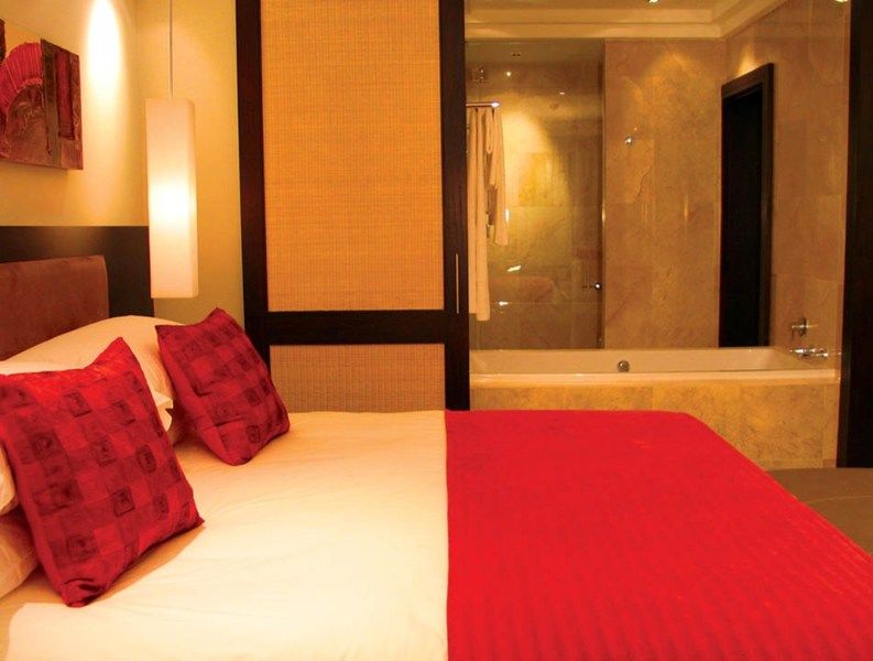 Urban Chic Boutique Hotel & Cafe เคปทาวน์ ภายนอก รูปภาพ