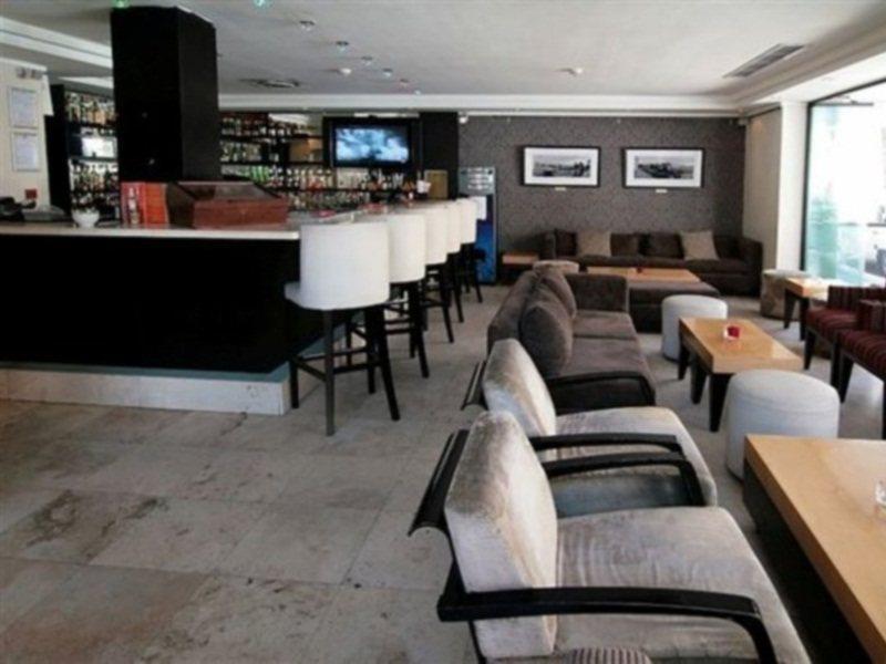 Urban Chic Boutique Hotel & Cafe เคปทาวน์ ภายนอก รูปภาพ