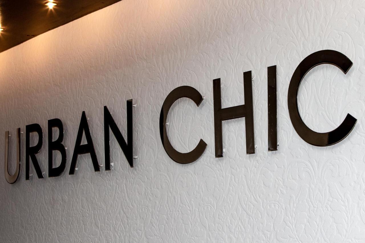 Urban Chic Boutique Hotel & Cafe เคปทาวน์ ภายนอก รูปภาพ